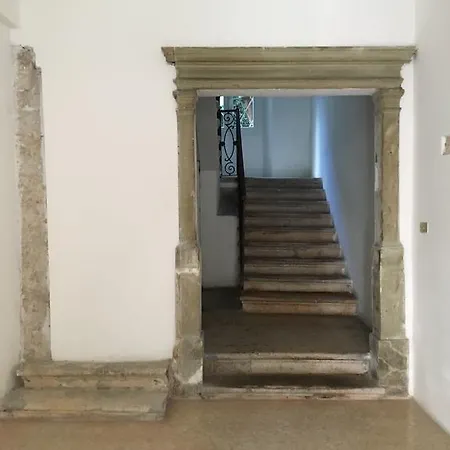 アパート Centre 2 Bedroom Flat