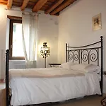 Centre 2 Bedroom Flat * Verona