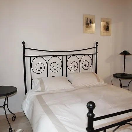 Centre 2 Bedroom Flat ורונה