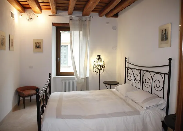 Centre 2 Bedroom Flat Apartamento Verona